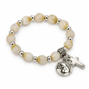 Bracelet dizainier sur élastique pour enfants, grains bois et quartz rose. Croix métal avec médaille Ste Rita.