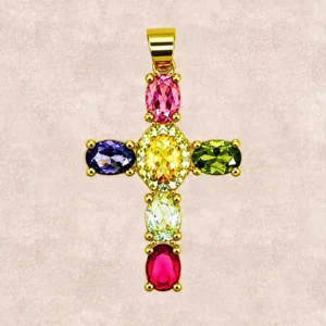 Croix de cou dorée avec strass couleurs assorties H. 3,5 cm